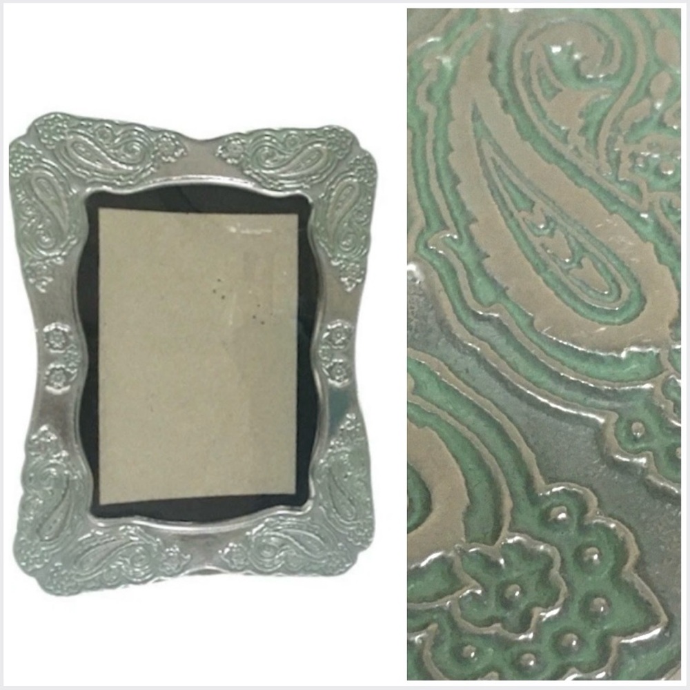 Vintage 1960’s Silver Green Paisley Picture Frames Set of 2 4x6
